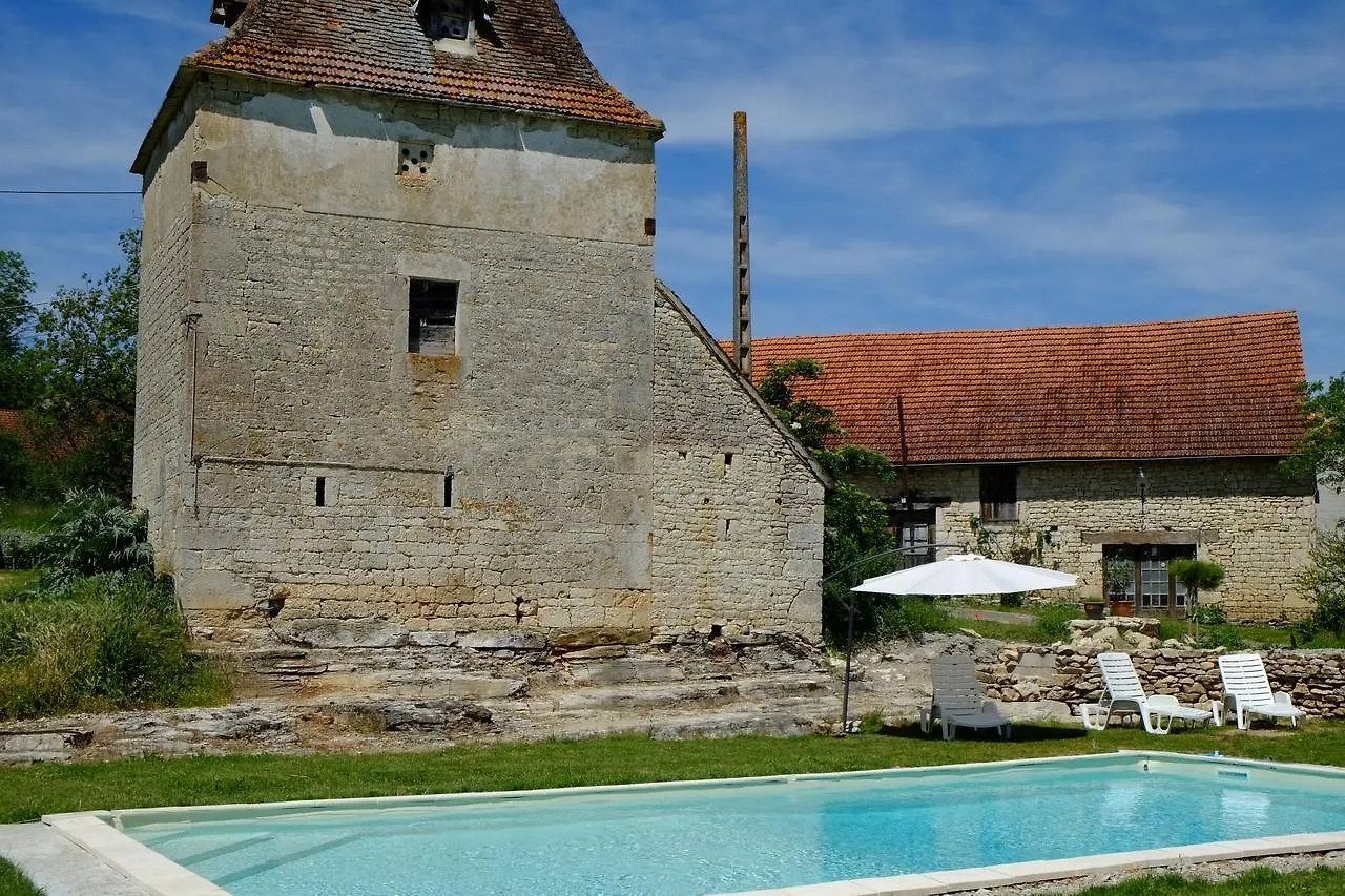 Bed & Breakfast Roquedure Farm Bed and Breakfast Montfaucon  Frankrike